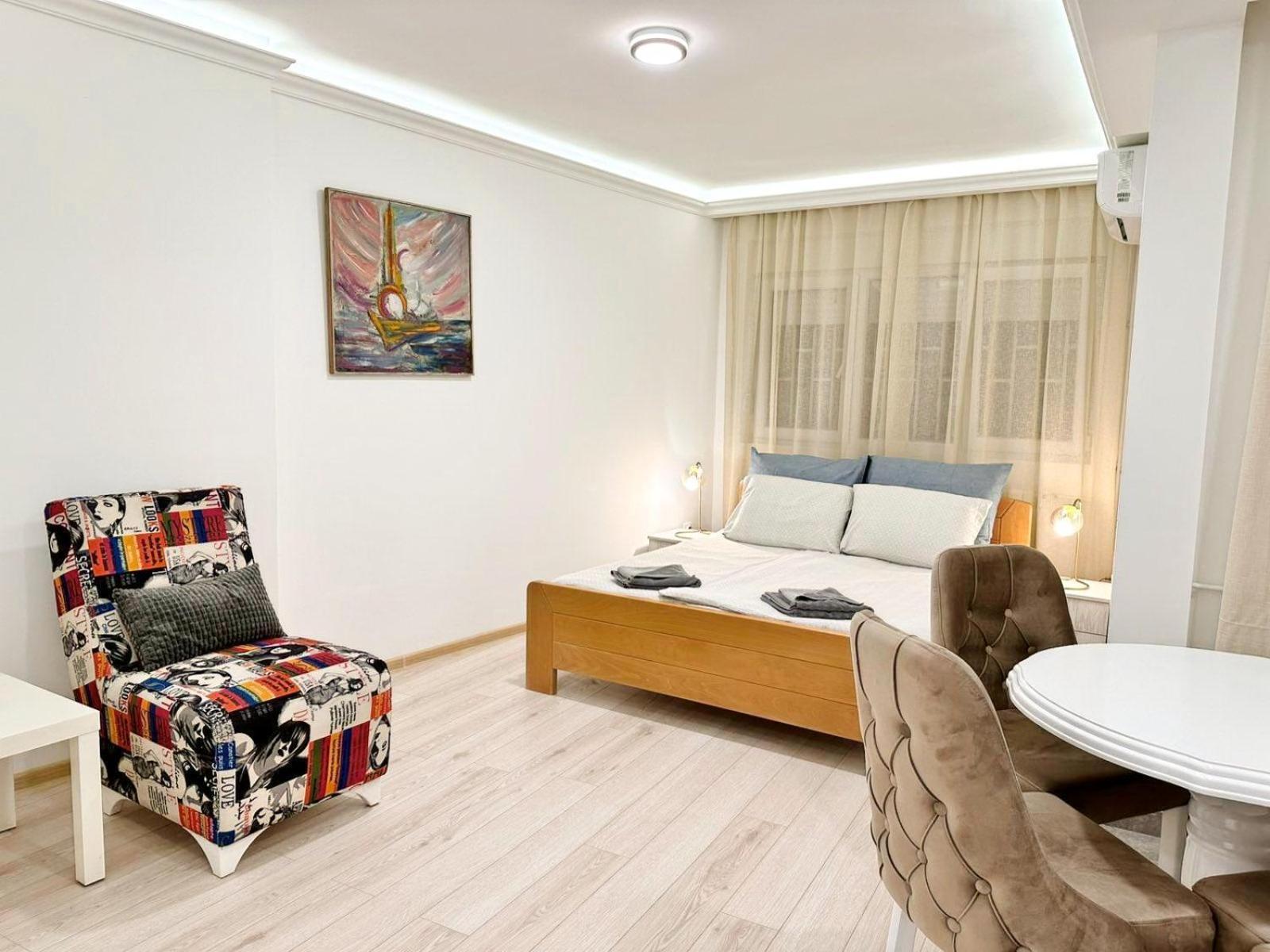Modern Central Apartments Renovated Belgrad Dış mekan fotoğraf